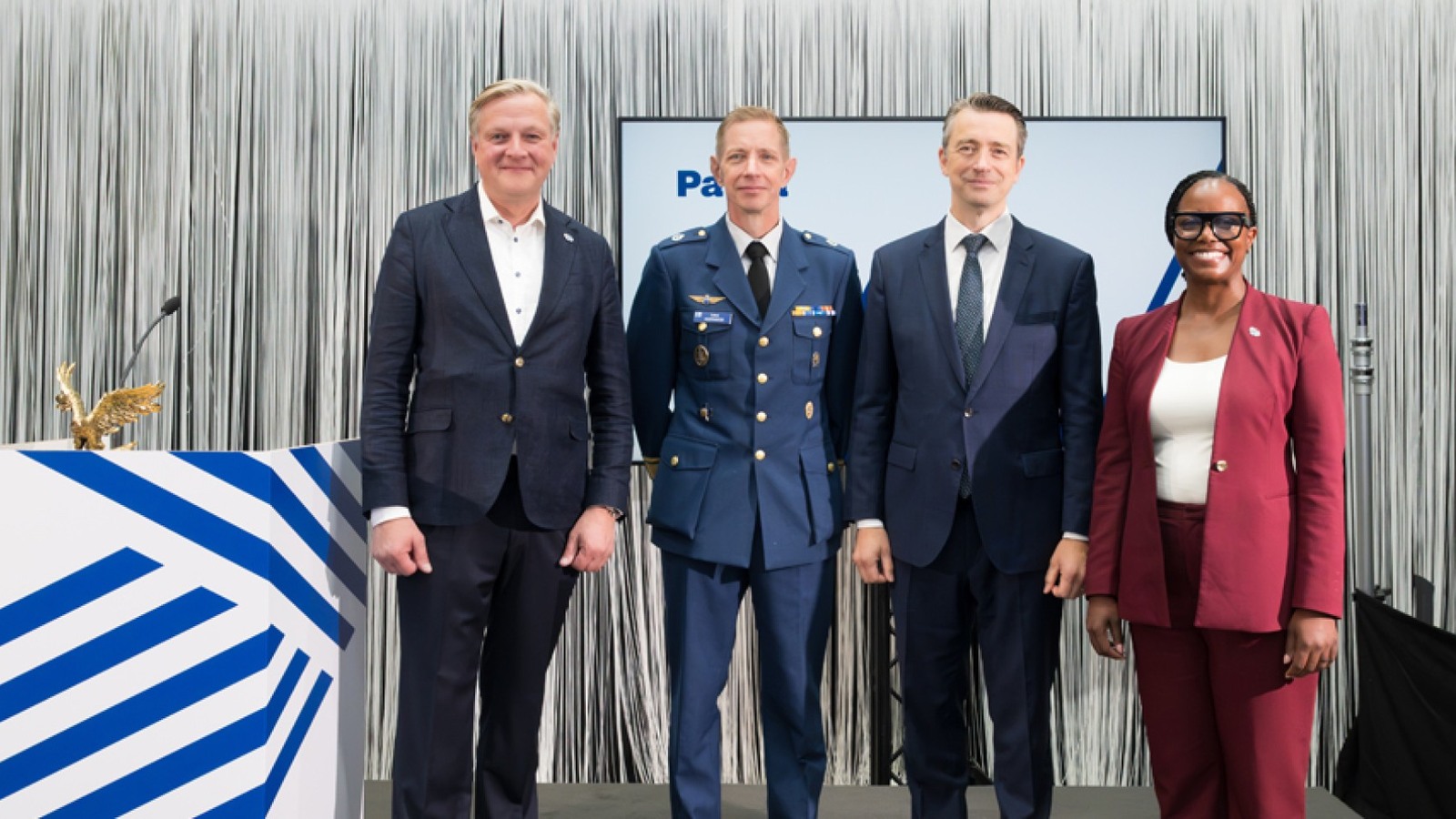 Patria 在芬兰林纳武里基地完成首台 F135 发动机总装