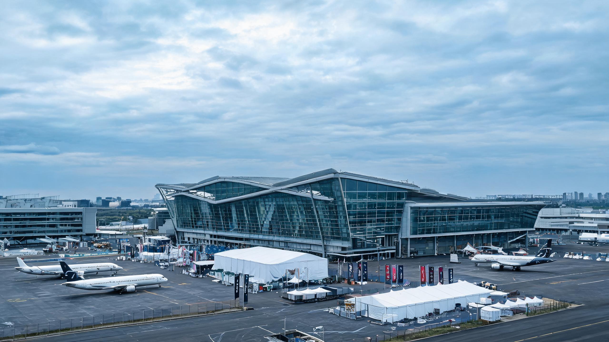 第四届CATA航空大会开幕:AI深度融合民航,东航数智化成果亮相